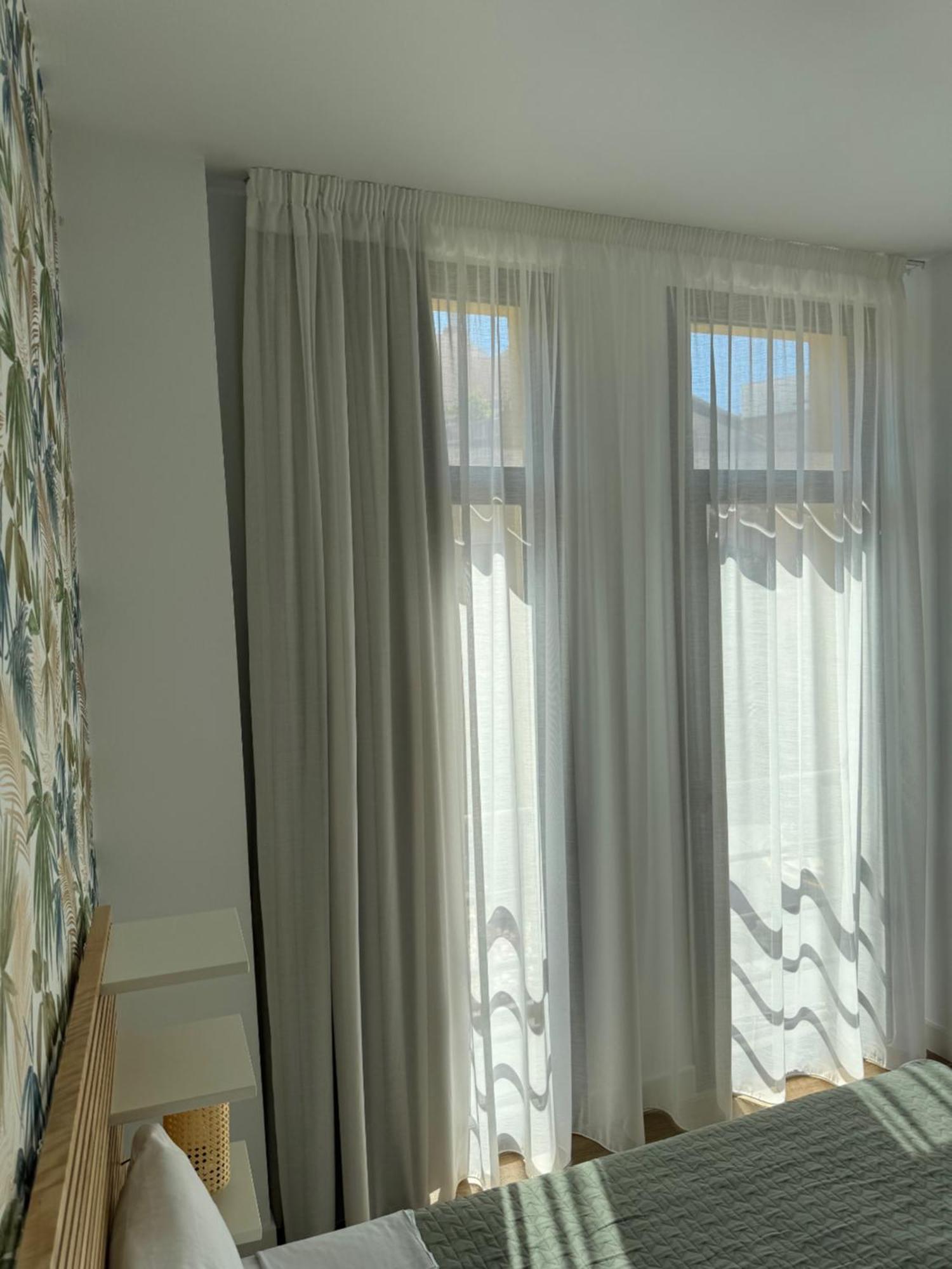 Plaza Victoria Apartments Малага Экстерьер фото