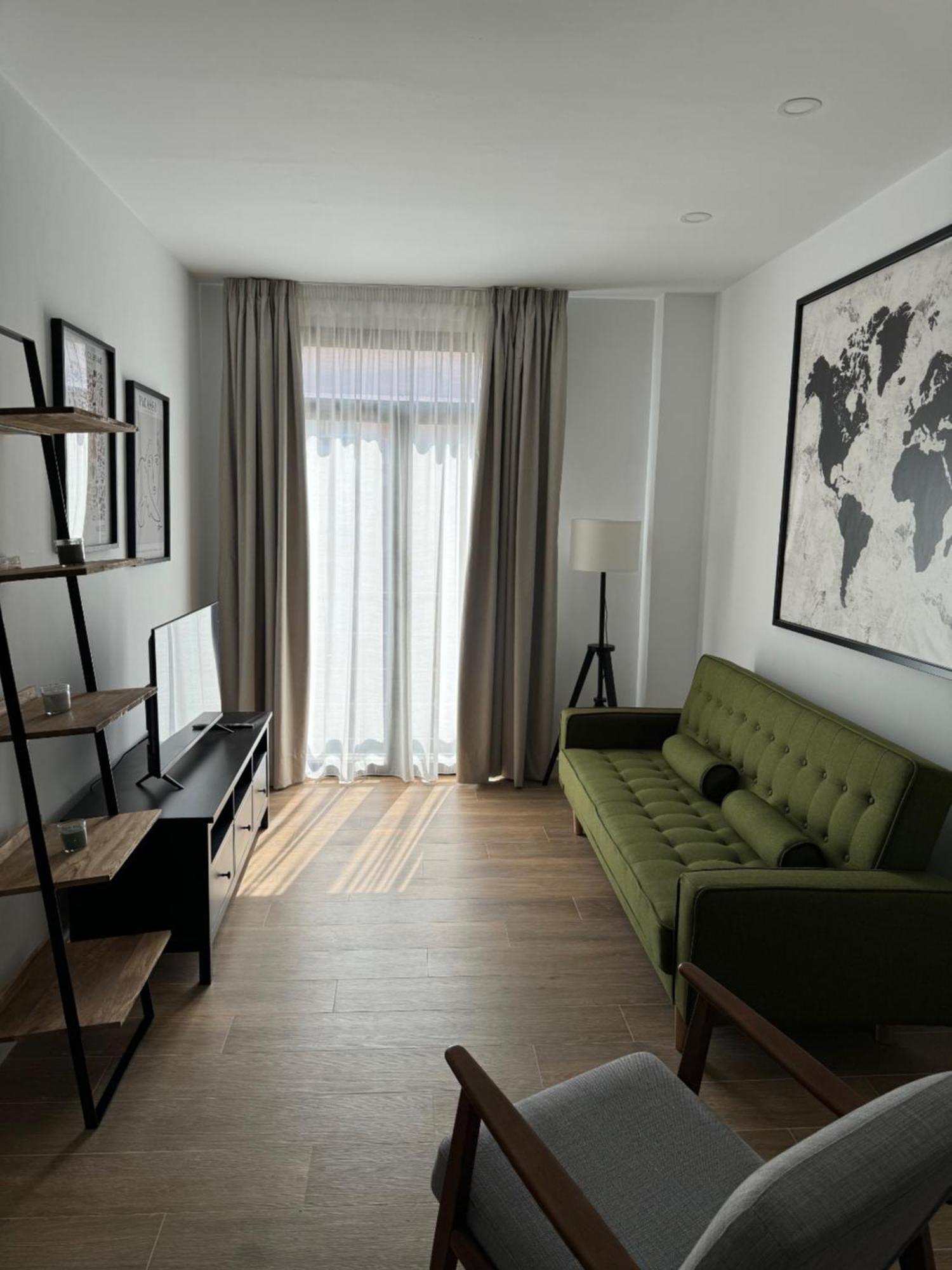 Plaza Victoria Apartments Малага Экстерьер фото