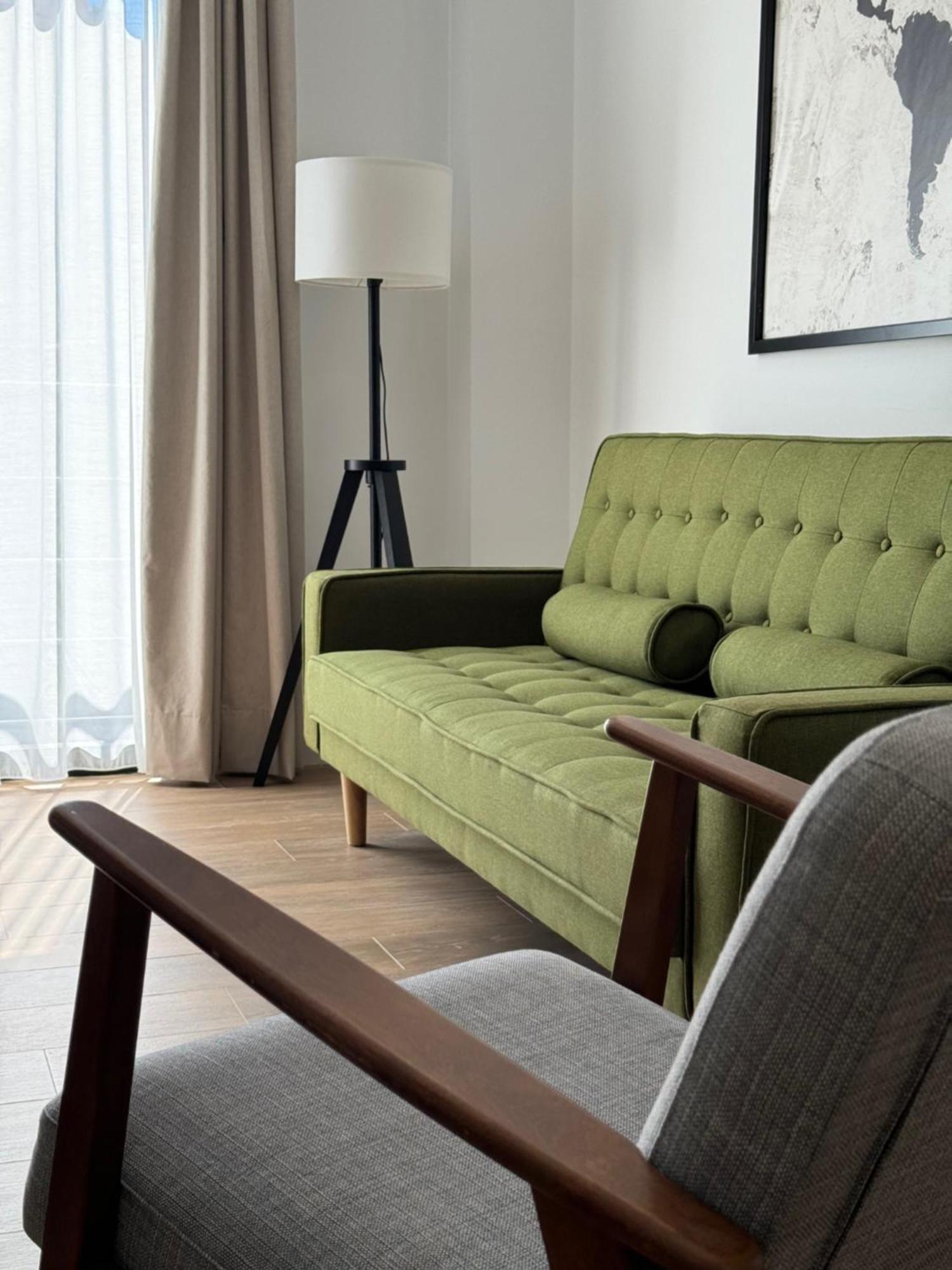 Plaza Victoria Apartments Малага Экстерьер фото
